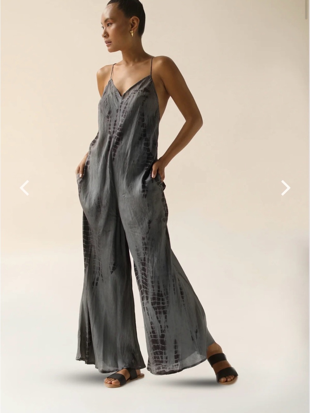 Green and black Wide-Leg Satin Jumpsuit with Spaghetti Straps